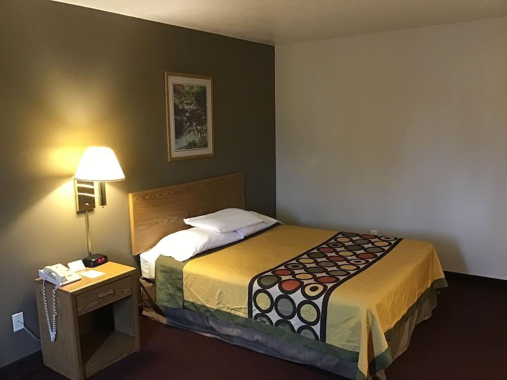 ซูเปอร์ 8 บาย วินด์แฮม แบล๊คฟุต Hotel แบล็คฟุต ภายนอก รูปภาพ
