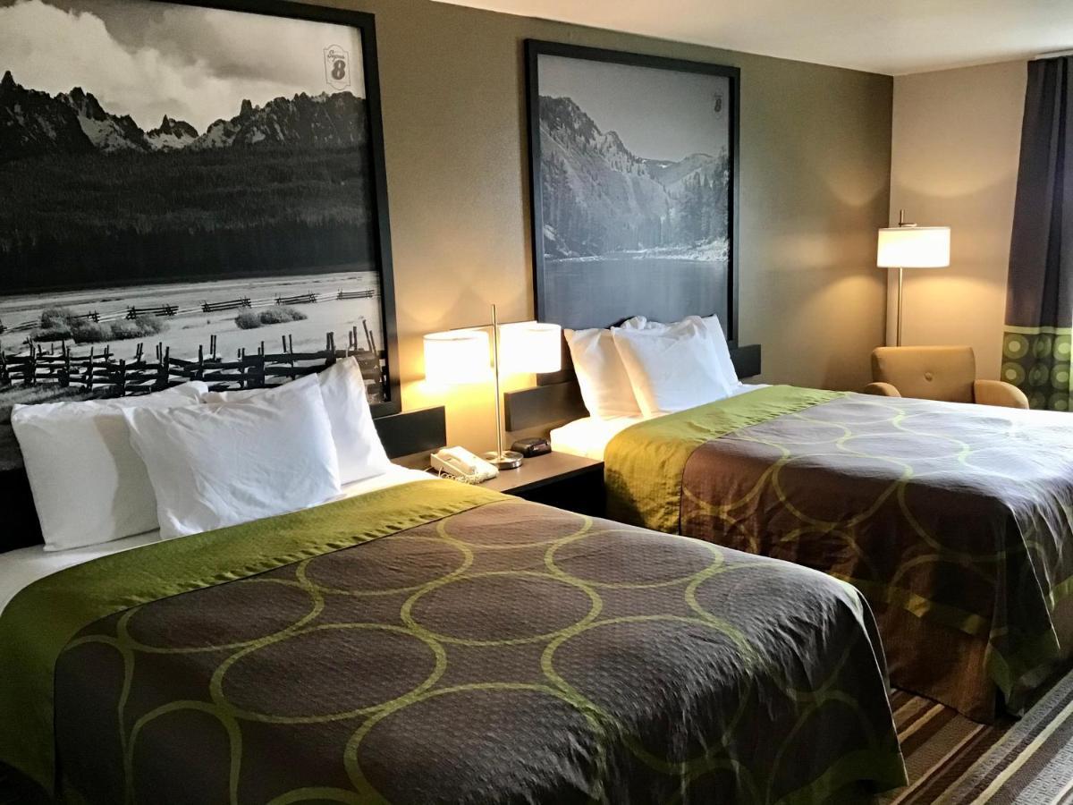 ซูเปอร์ 8 บาย วินด์แฮม แบล๊คฟุต Hotel แบล็คฟุต ภายนอก รูปภาพ